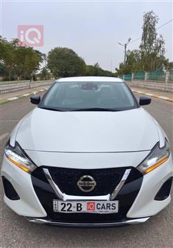 نيسان ماكسيما